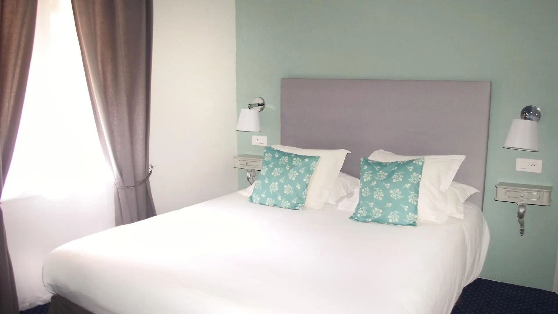 Hotel Le Magnan Avinyon 3*,
