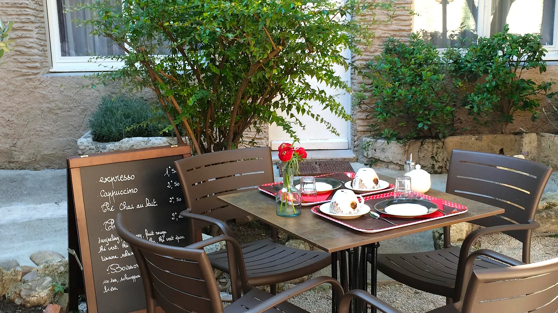 Hotel Le Magnan Avinyon 3*,  Fransa